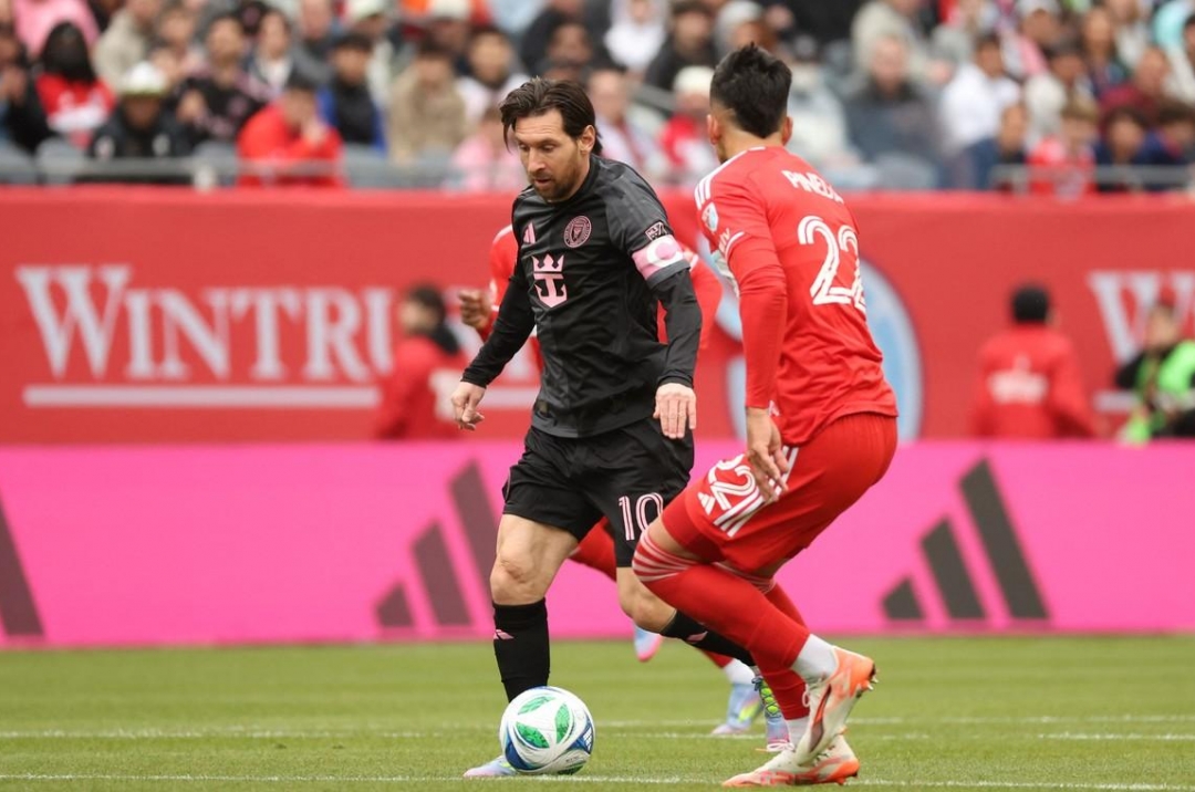 Today&#39;s football match schedule for 24/10: The world&#39;s football is blazing hot