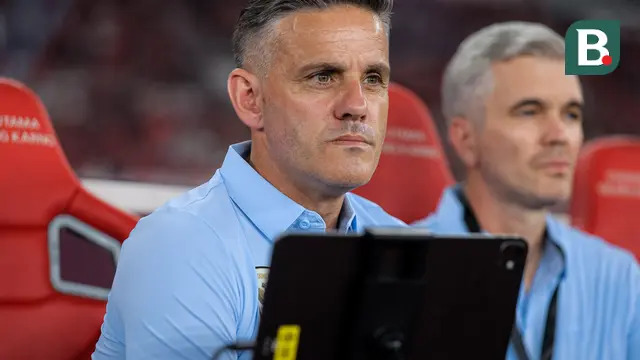 HLV John Herdman quyết giúp Indonesia xóa 'dớp' AFF Cup dù thiếu dàn sao châu Âu - Ảnh 1. HLV John Herdman quyết giúp Indonesia xóa 'dớp' AFF Cup dù thiếu dàn sao châu Âu - Ảnh 1.