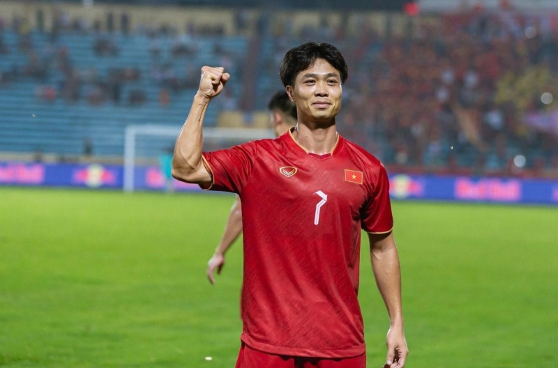 Công Phượng unexpectedly goes viral on Vietnamese social media