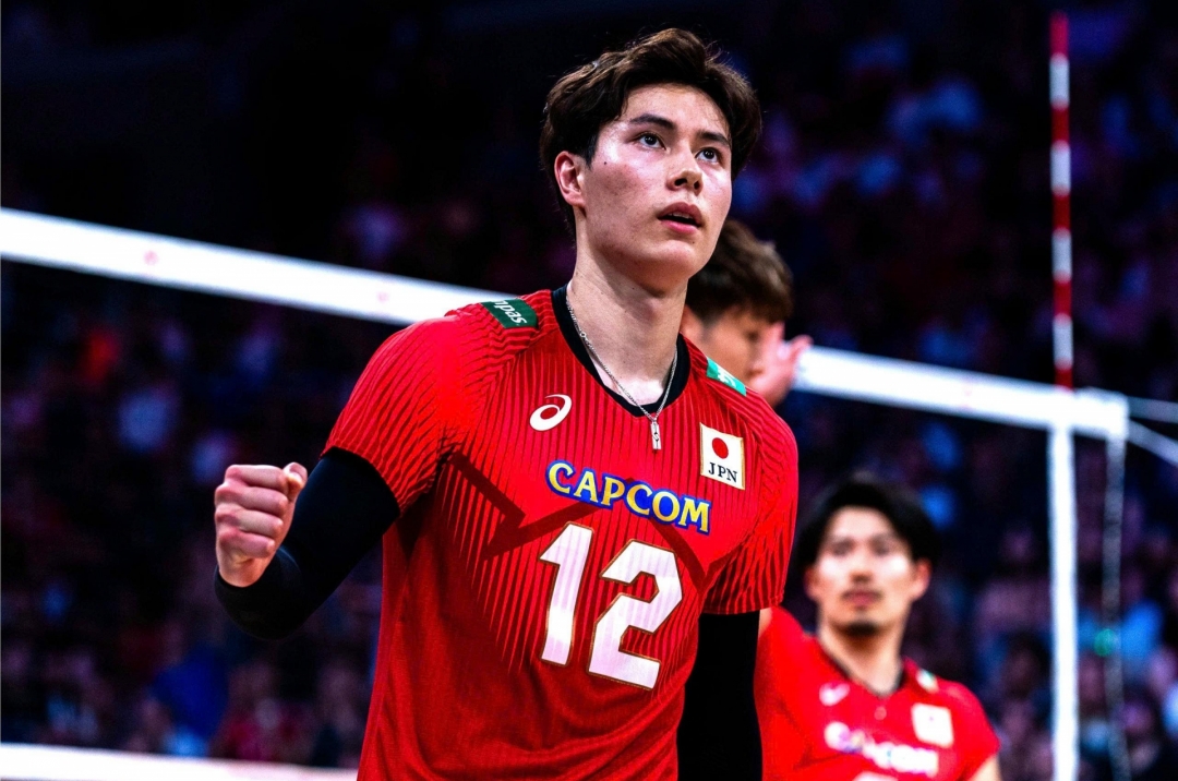 Japanese volleyball star accused of having an affair with... a JAV actress