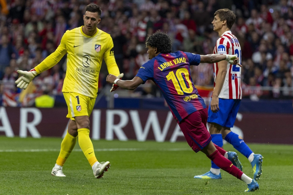 Lamine Yamal thi đấu như chơi Play Station nhưng Simeone đã giúp Atletico Madrid loại Barca - Ảnh 2.