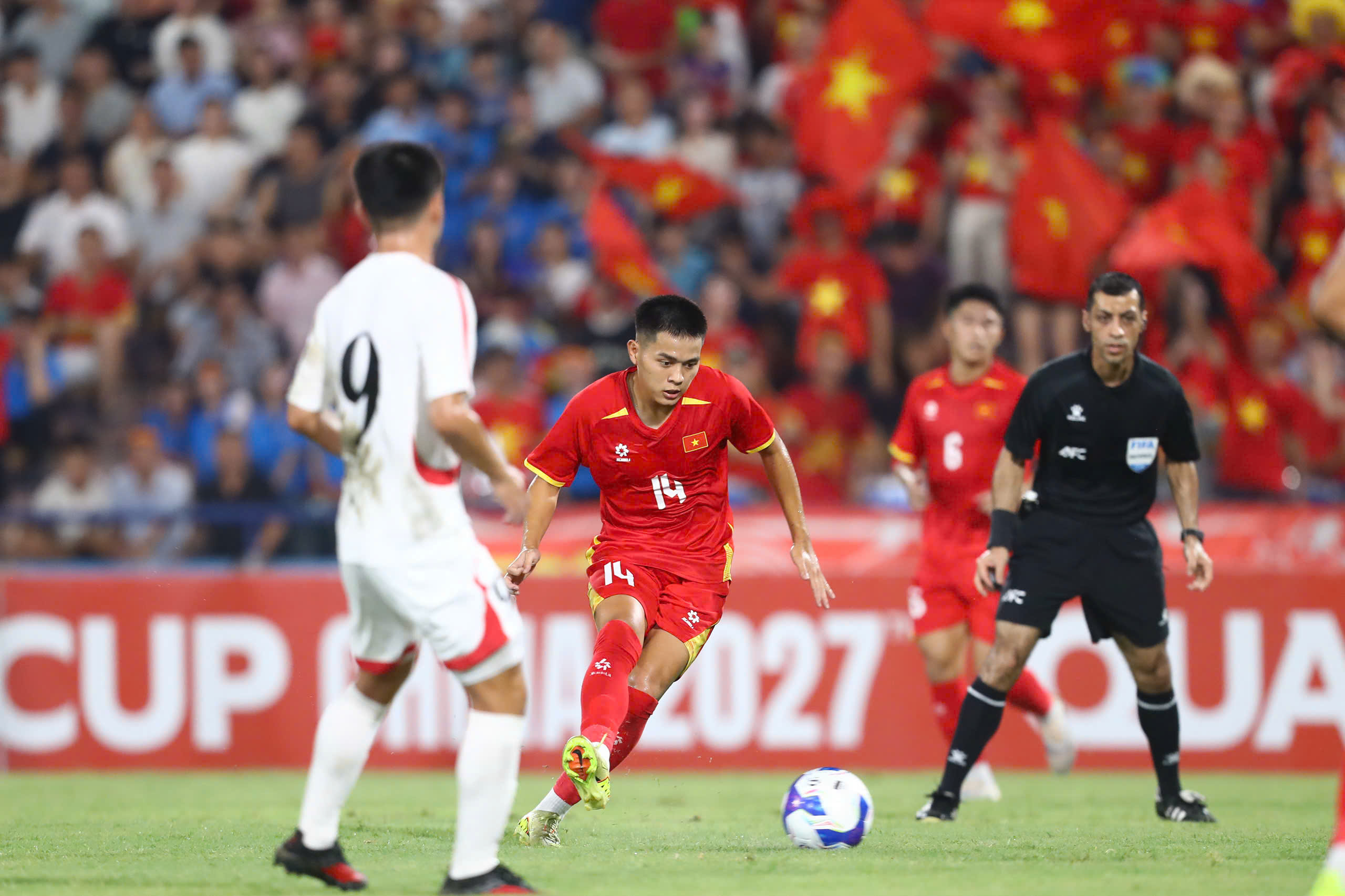 Tin nóng bóng đá Việt hôm nay 5/9: U20 Việt Nam quyết tâm trước trận gặp U20 Iran; Duy Mạnh cập nhật tình hình chấn thương tại Mỹ - Ảnh 1. Tin nóng bóng đá Việt hôm nay 5/9: U20 Việt Nam quyết tâm trước trận gặp U20 Iran; Duy Mạnh cập nhật tình hình chấn thương tại Mỹ - Ảnh 1.