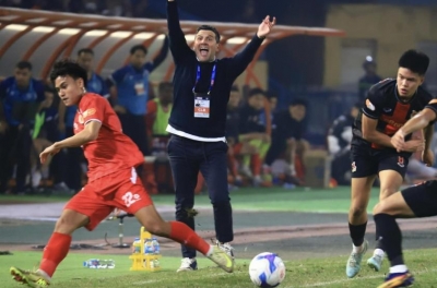 2 European coaches banned from managing in round 13 of the V-League