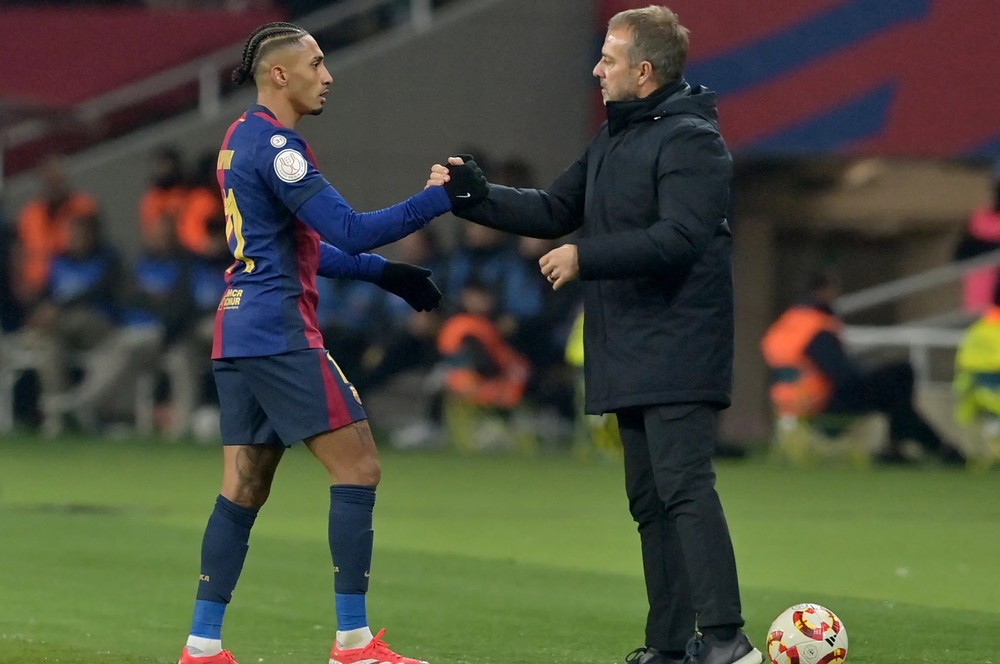 Cà phê đầu tuần: Raphinha cũng có thể là… Messi? - Ảnh 1. Cà phê đầu tuần: Raphinha cũng có thể là… Messi? - Ảnh 1.