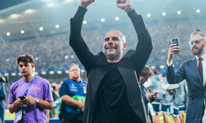 Không phải Messi, xuất hiện 1 ngôi sao khiến Pep ca ngợi hết lời