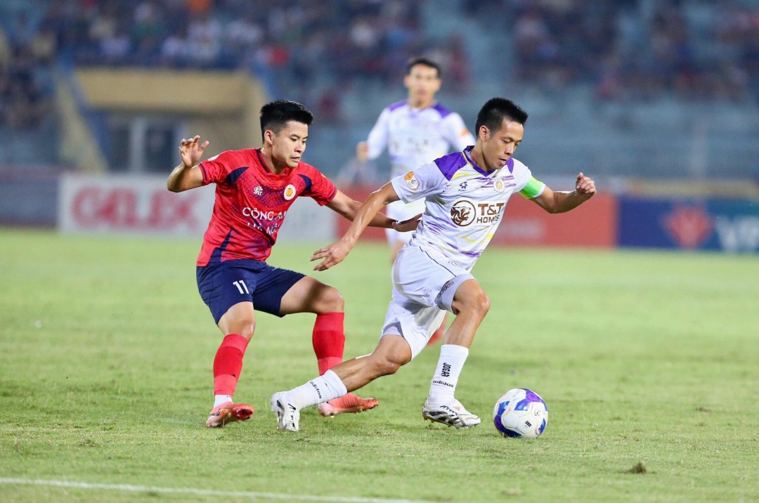 CAHN vs Hanoi: Evenly Matched Contest