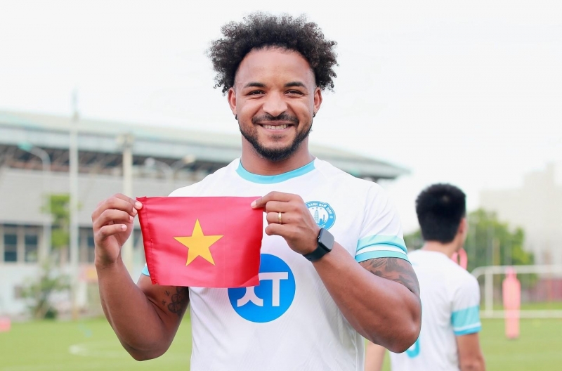 Brazil&#39;s star striker declines, Nam Dinh urgently needs Xuan Son