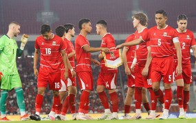 Legend Raul Gonzalez leaves open the possibility of coaching the Indonesian national team.
