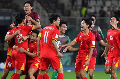 Hot football news afternoon 6/7: Vietnam U23 awaits ASIAD 2026 draw