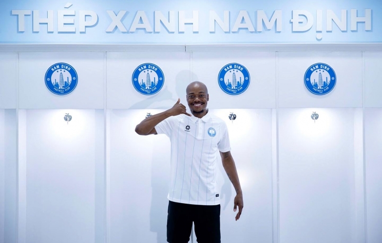 Former Premier League player sets debut date for V-League