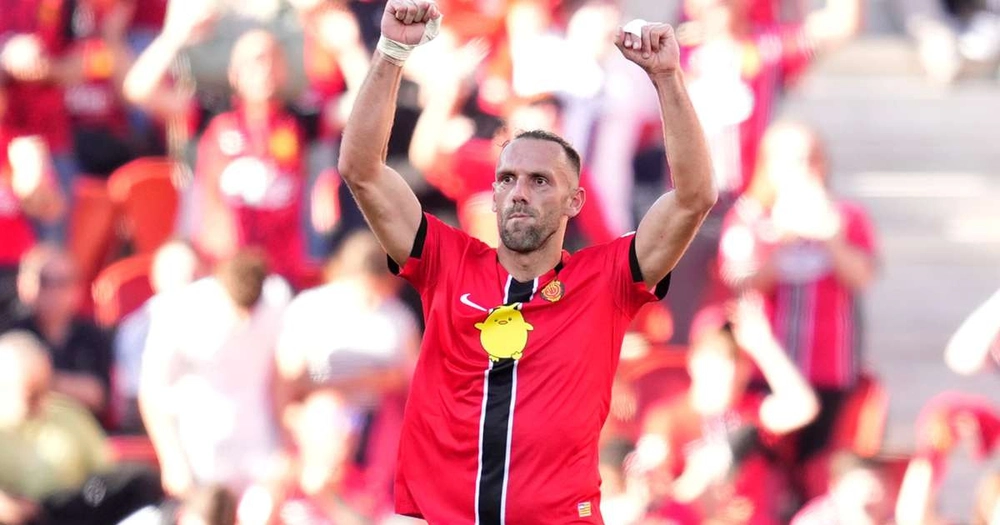 Vinicius và Mbappe tịt ngòi, Real Madrid thua đội đang đua trụ hạng - Ảnh 4.