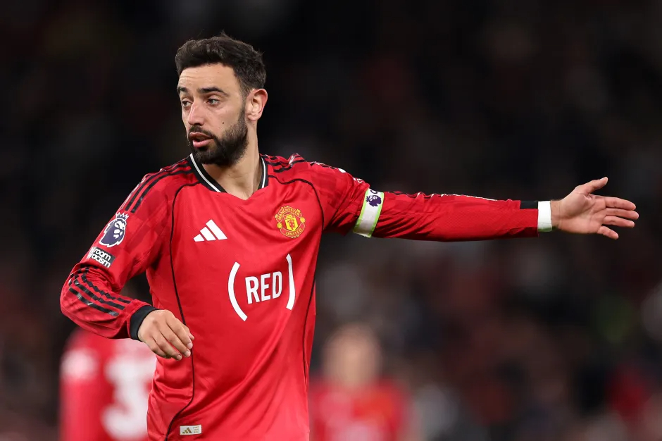 Bruno Fernandes xứng đáng là Cầu thủ hay nhất Ngoại hạng Anh mùa này - Ảnh 3.