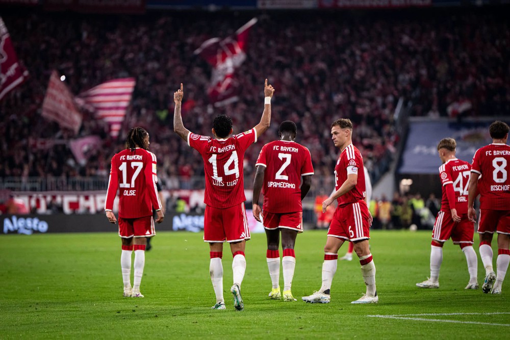Bayern bước vào trận đấu gặp Arsenal với sự tự tin sau chiến thắng đậm 6-1 trước RB Leipzig tại Bundesliga. Ảnh: CLB Bayern Munich Bayern bước vào trận đấu gặp Arsenal với sự tự tin sau chiến thắng đậm 6-1 trước RB Leipzig tại Bundesliga. Ảnh: CLB Bayern Munich