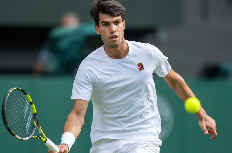 Alcaraz confidently aims to halt Sinner&#39;s dominance on hard courts