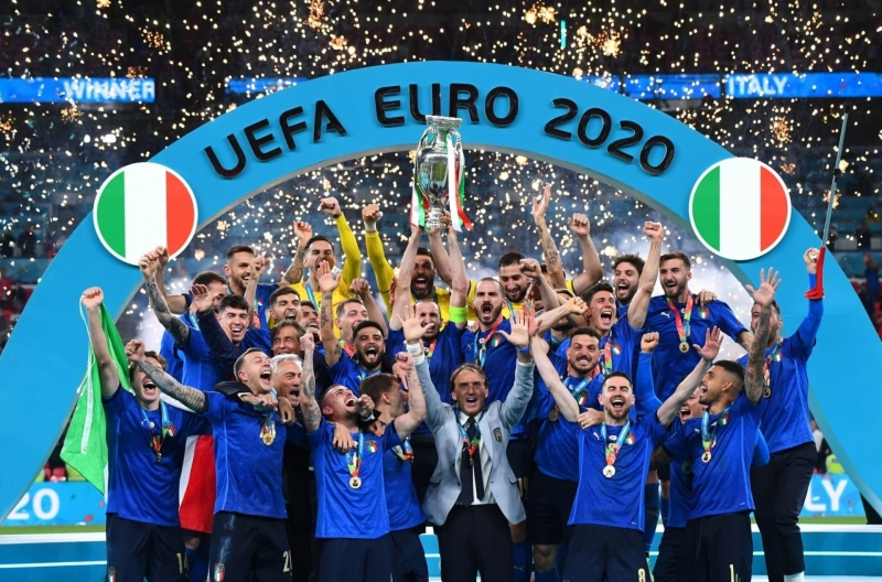 The collapse of the EURO champion&#39;s transfer deal as he returns to the Premier League