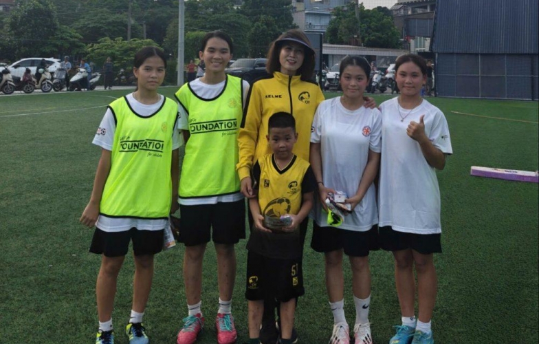 Vietnamese Team Participates in European Tournament