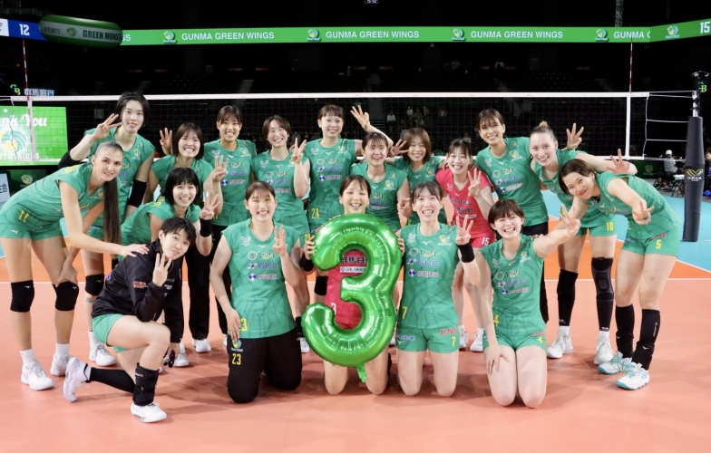 Opposite hitter Thanh Thúy continues to shine against her former team