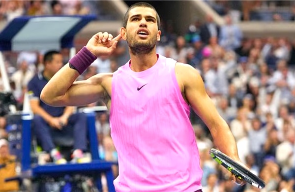 Carlos Alcaraz - the unstoppable force dominating the tennis world