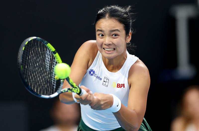 Southeast Asia's tennis pride defeats Olympic silver medalist after nearly 3 hours of intense play