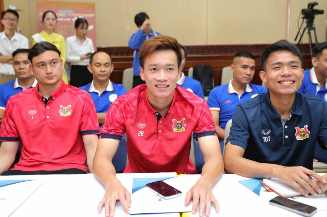 Hoang Duc’s team makes a bold move