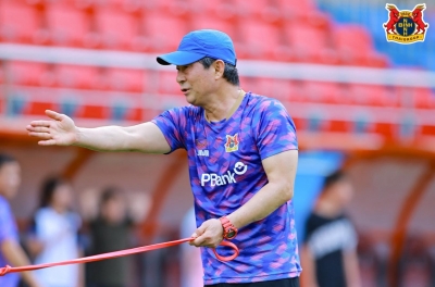 New Korean Coach Declares Goal to Help Ninh Bình Win V-League Championship