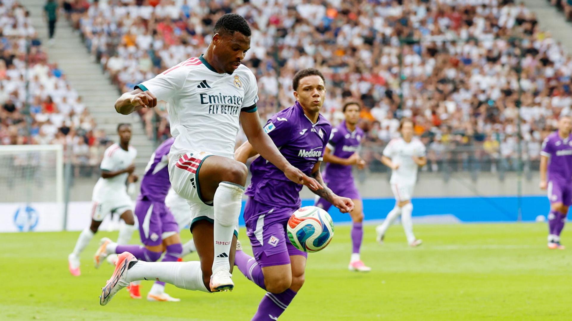 Mourinho hài lòng một nửa với Real Madrid