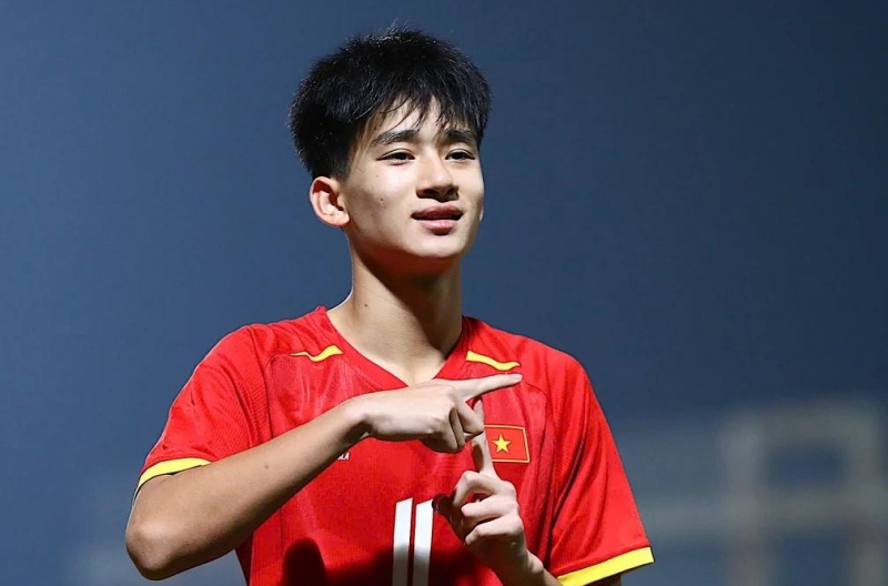 Southeast Asian fans amazed by a player from Vietnam U17