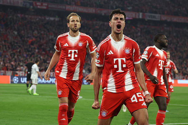 Bayern Munich đánh bại Real Madrid 4-3 (6-4 chung cuộc) để giành vé vào bán kết Champions League Bayern Munich đánh bại Real Madrid 4-3 (6-4 chung cuộc) để giành vé vào bán kết Champions League