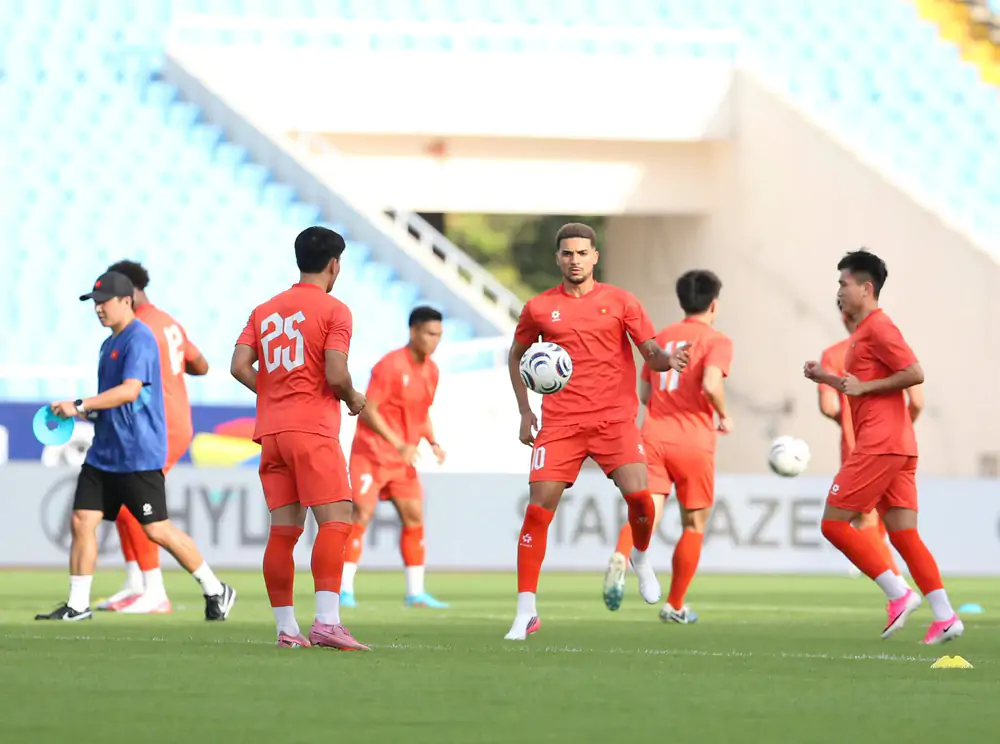 Tin nóng bóng đá Việt hôm nay 31/7: Đội tuyển Việt Nam gặp Singapore; Pedro Henrique chia tay Thể Công Viettel - Ảnh 1. Tin nóng bóng đá Việt hôm nay 31/7: Đội tuyển Việt Nam gặp Singapore; Pedro Henrique chia tay Thể Công Viettel - Ảnh 1.