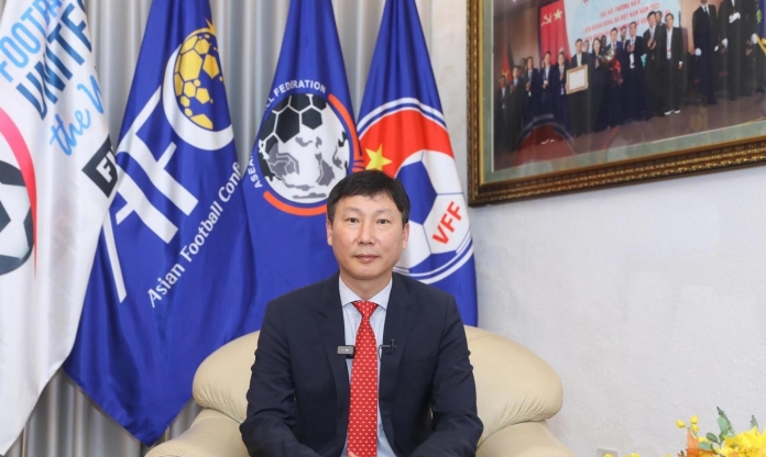 HLV Kim Sang Sik chính thức được đảm bảo tương lai