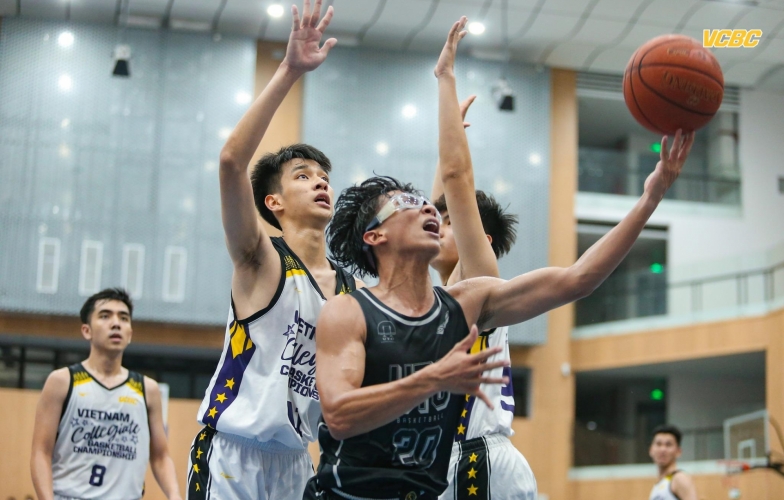 The Vietnam Student Basketball Tournament is back, sparking excitement among the youth with the orange ball