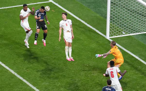 Vietnamese football expert: 'England pays the price for aerial balls'