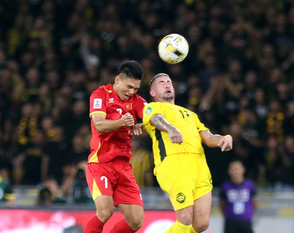 Đội tuyển Việt Nam: Chơi cho “biết đá biết vàng” - Ảnh 1.