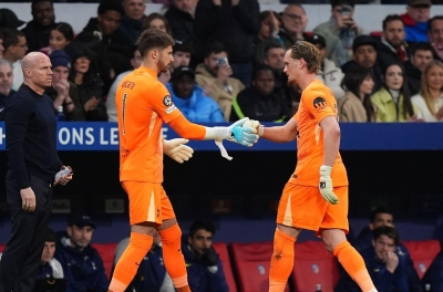 Tottenham goalkeeper 'embarrassed' to leave the pitch after 15 minutes due to poor performance