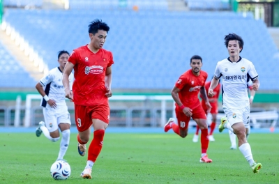 Thai fans react strongly to Vietnam's national team defeating three Korean clubs