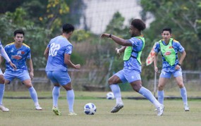 Vietnam Football Hot News Today March 21: Vietnam National Team Divides into Three Groups for Assembly; Bangladesh Finalizes Squad for Vietnam.