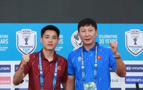 Dinh Bac: 'Vietnam Team Determined to Beat Singapore to Build Momentum for Indonesia Match'