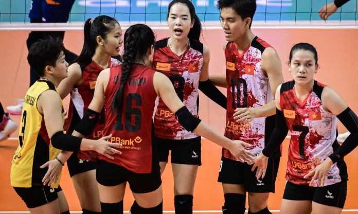 Bích Tuyền mất 'cạ cứng' ở CLB, tương lai vẫn mơ hồ?