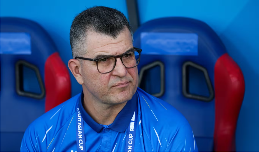 HLV Cristiano Roland dẫn dắt U17 Việt Nam dự World Cup 2026 - Ảnh 1. HLV Cristiano Roland dẫn dắt U17 Việt Nam dự World Cup 2026 - Ảnh 1.