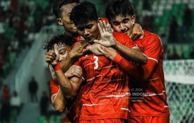 Southeast Asian fans reacted strongly after Vietnam lost to Indonesia in the final minutes