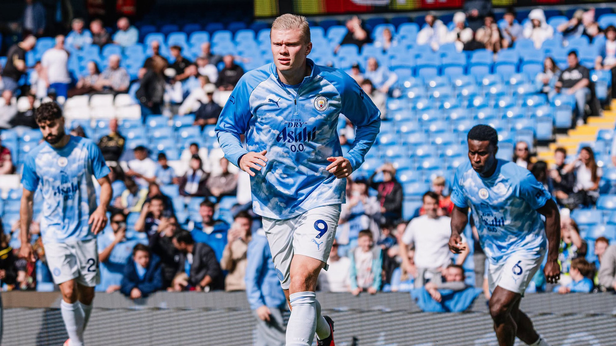 Tương lai u ám cho Man City