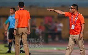 Coach Tran Tien Dai and his showdown with colleague Le Huynh Duc