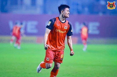 Vietnamese national team striker reveals surprising statement after helping Ninh Binh reach semifinals