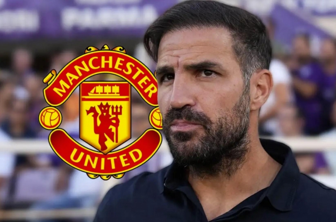 Thay Amorim, MU bất ngờ chọn Cesc Fabregas