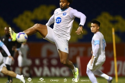 Live: Thanh Hóa vs Nam Định: Ngọc Mỹ starts, Xuân Son on the bench