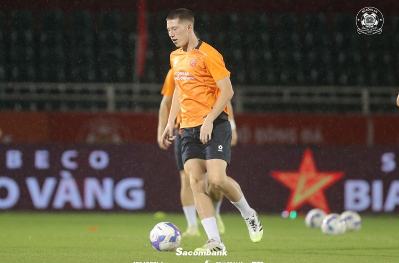 英國越僑直言首場V聯賽表現令人失望的原因