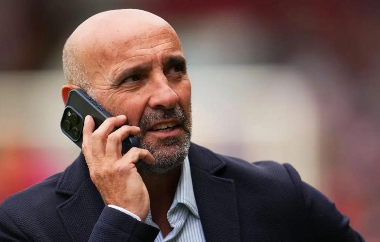 Chairman of a major Premier League club steps down due to poor performance