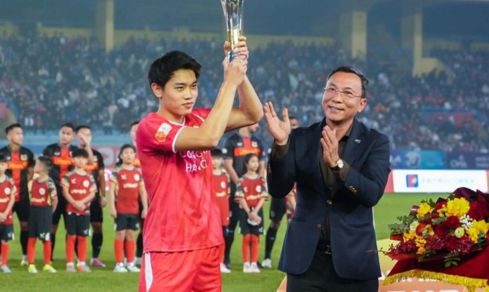 Hơn 12.000 người 'kéo đến xem' Đình Bắc và U23 Việt Nam ở V-League
