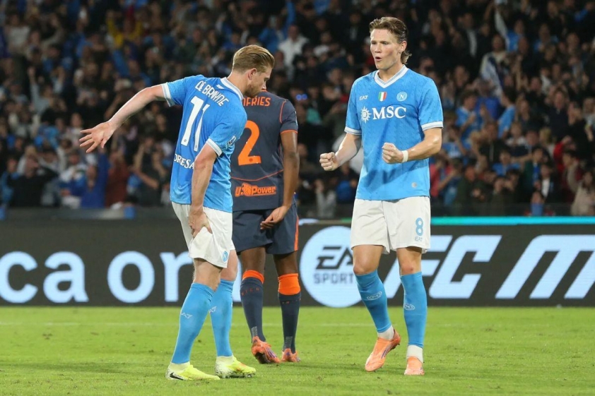 De Bruyne bị chấn thương gân kheo và điều đó làm dấy lên lo ngại về một chấn thương khác (Ảnh: talkSPORT).