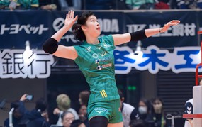 Tran Thi Thanh Thuy achieves a memorable milestone in the Japanese National Volleyball Championship